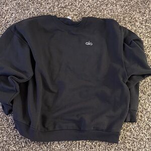 ALO Yoga Anthracite Acoolade Crew Neck Pullover